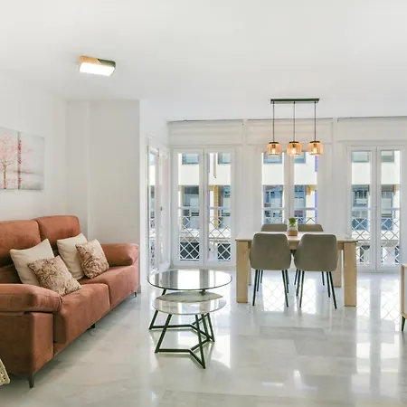 Magnificent- 2bd 2bth- Center Апартаменты Малага